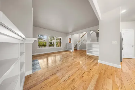 20650 Redwing Lane Bend OR 97702