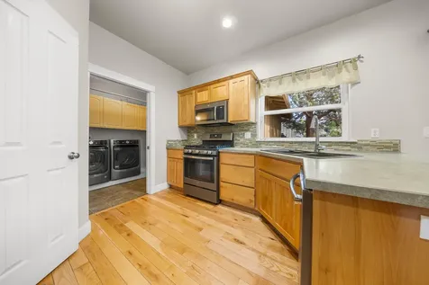 20650 Redwing Lane Bend OR 97702