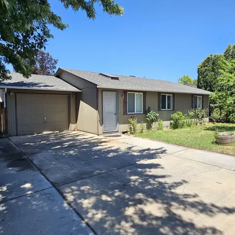 3157 SW Pumice Avenue Redmond OR 97756