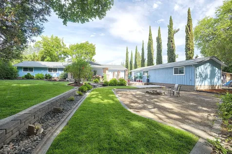 364 Genverna Glen Grants Pass OR 97527