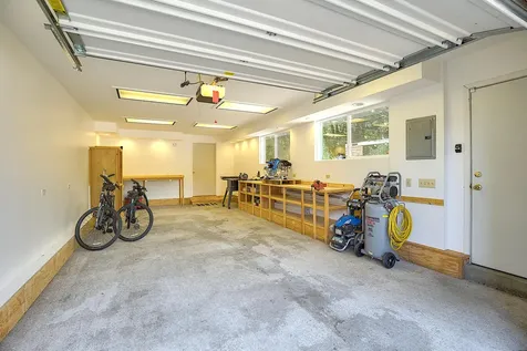 364 Genverna Glen Grants Pass OR 97527