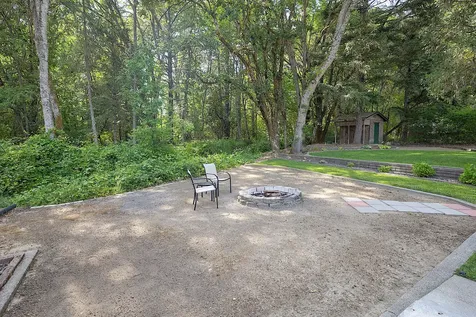 364 Genverna Glen Grants Pass OR 97527