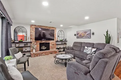 364 Genverna Glen Grants Pass OR 97527