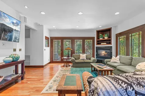 300 Vista Street Ashland OR 97520