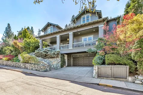 300 Vista Street Ashland OR 97520