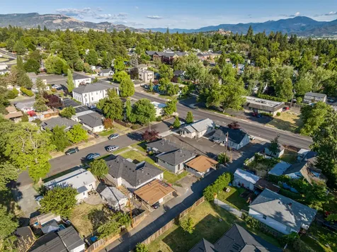 309 Marie Street Medford OR 97504
