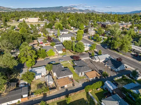 309 Marie Street Medford OR 97504