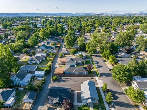 309 Marie Street Medford OR 97504