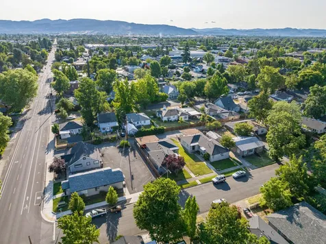 309 Marie Street Medford OR 97504