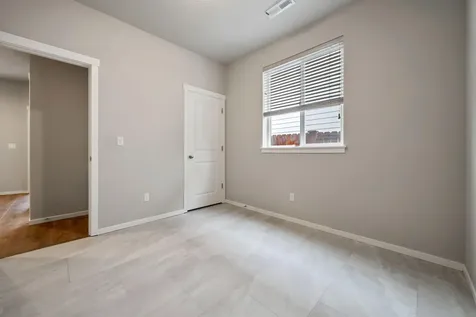 21170 Thomas Drive Bend OR 97702
