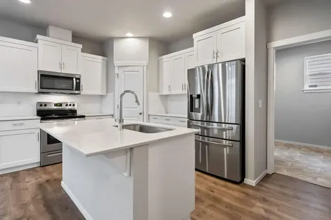 21170 Thomas Drive Bend OR 97702