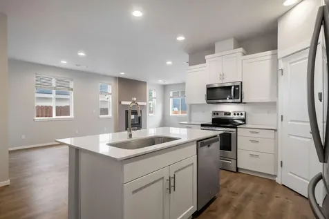 21170 Thomas Drive Bend OR 97702