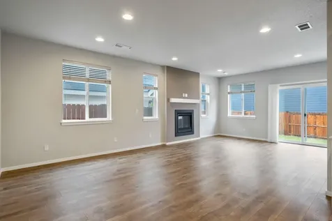 21170 Thomas Drive Bend OR 97702