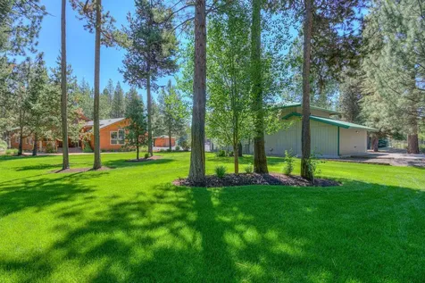 15876 6th Street La Pine OR 97739