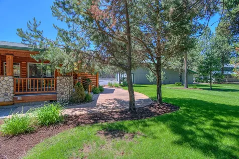 15876 6th Street La Pine OR 97739