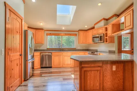 15876 6th Street La Pine OR 97739