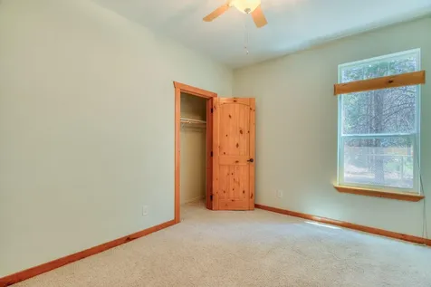 15876 6th Street La Pine OR 97739