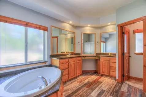 15876 6th Street La Pine OR 97739