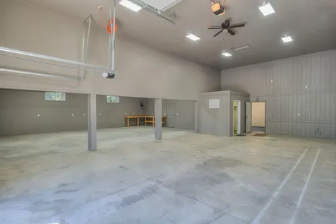 15876 6th Street La Pine OR 97739