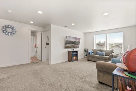 4199 SW 34th Street Redmond OR 97756