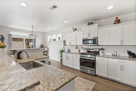 4199 SW 34th Street Redmond OR 97756