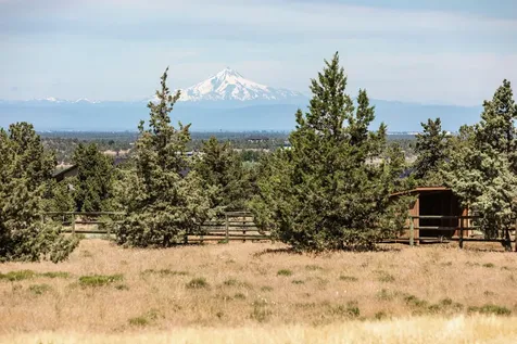 13507 SW Shumway Road Powell Butte OR 97753