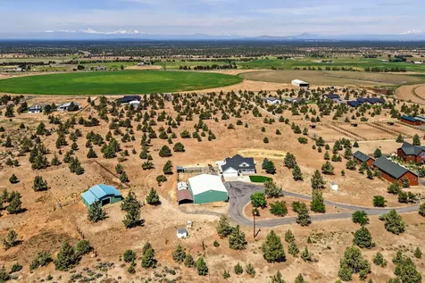 13507 SW Shumway Road Powell Butte OR 97753