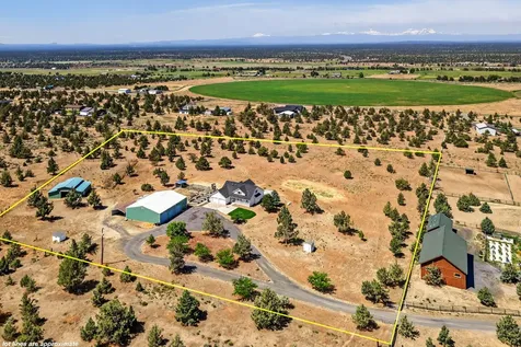 13507 SW Shumway Road Powell Butte OR 97753