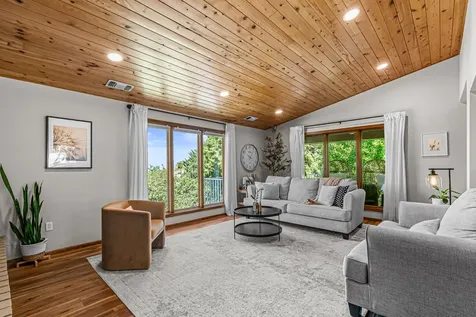 1441 Highcrest Drive Medford OR 97504