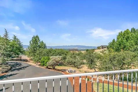 1441 Highcrest Drive Medford OR 97504
