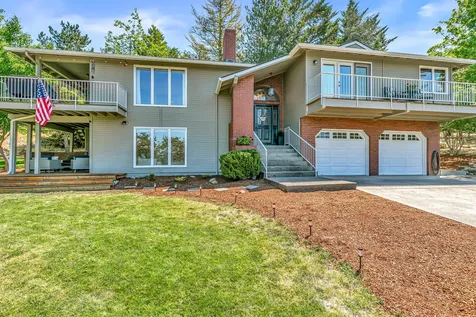 1441 Highcrest Drive Medford OR 97504