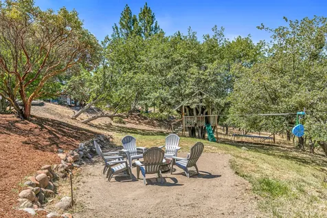 1441 Highcrest Drive Medford OR 97504