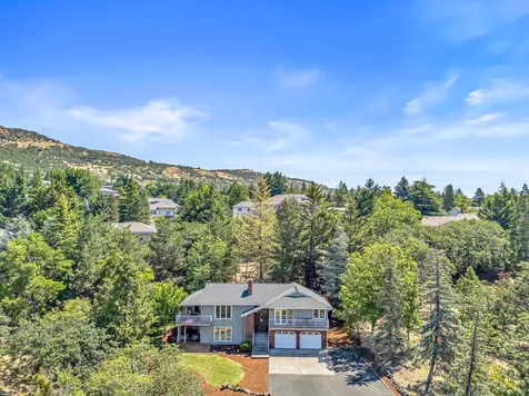 1441 Highcrest Drive Medford OR 97504