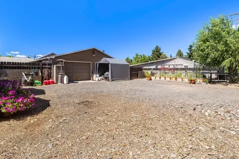 711 SW 3rd Street Madras OR 97741