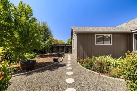711 SW 3rd Street Madras OR 97741