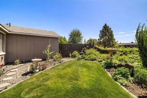 711 SW 3rd Street Madras OR 97741