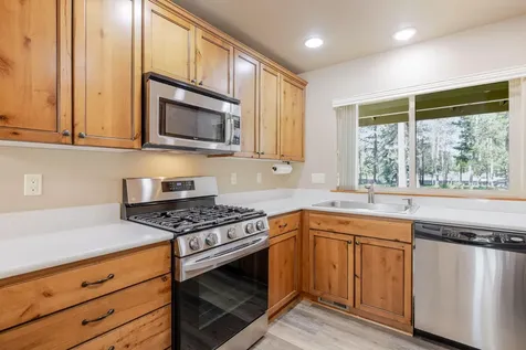 56162 Sandpiper Road Bend OR 97707