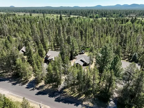 56162 Sandpiper Road Bend OR 97707