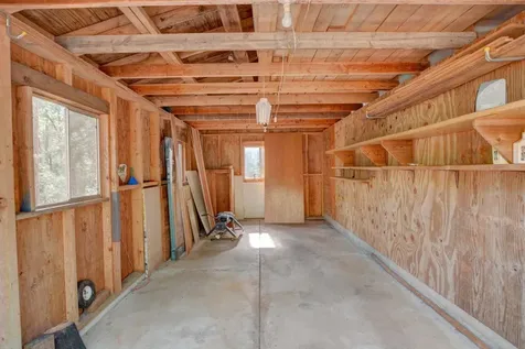 4560 Pleasant Creek Road Rogue River OR 97537