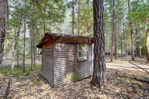 4560 Pleasant Creek Road Rogue River OR 97537