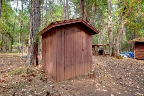 4560 Pleasant Creek Road Rogue River OR 97537