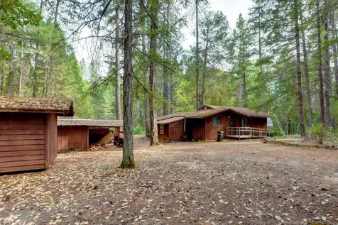 4560 Pleasant Creek Road Rogue River OR 97537
