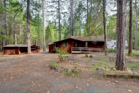 4560 Pleasant Creek Road Rogue River OR 97537