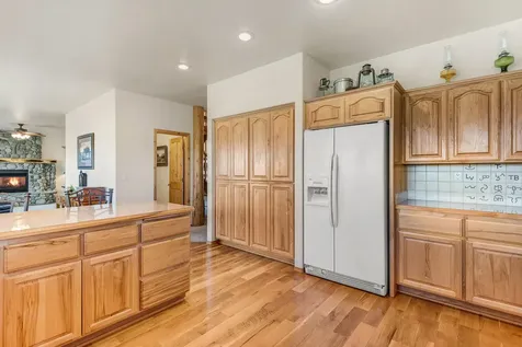 10934 SW Fleming Road Powell Butte OR 97753