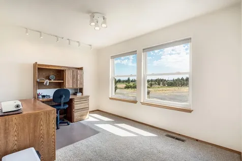 10934 SW Fleming Road Powell Butte OR 97753