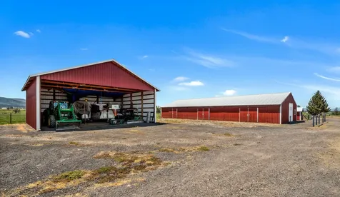 10934 SW Fleming Road Powell Butte OR 97753