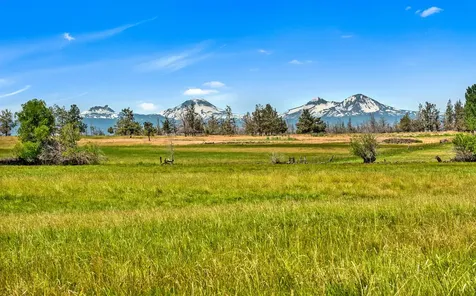 10934 SW Fleming Road Powell Butte OR 97753