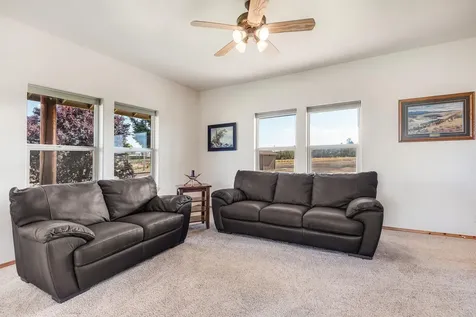 10934 SW Fleming Road Powell Butte OR 97753
