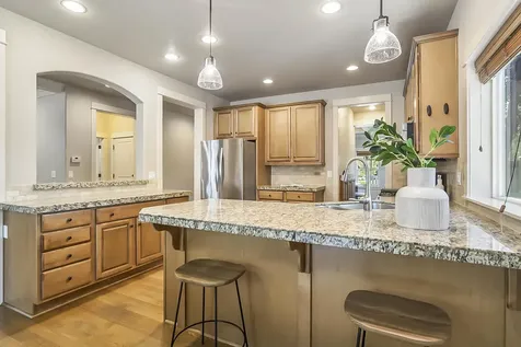 20374 Penhollow Lane Bend OR 97702