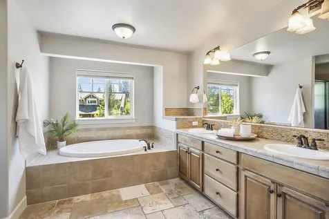 20374 Penhollow Lane Bend OR 97702
